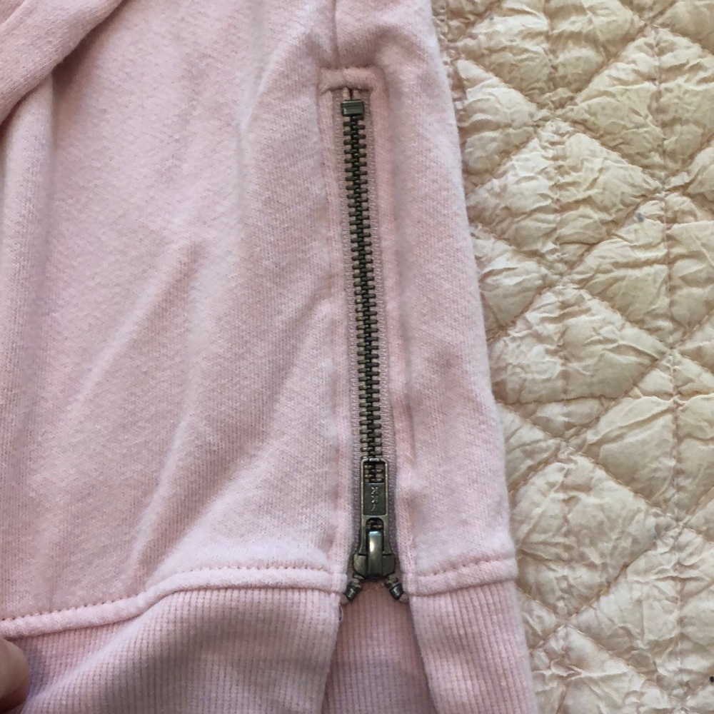 Pullover - Picture 3 of 4
